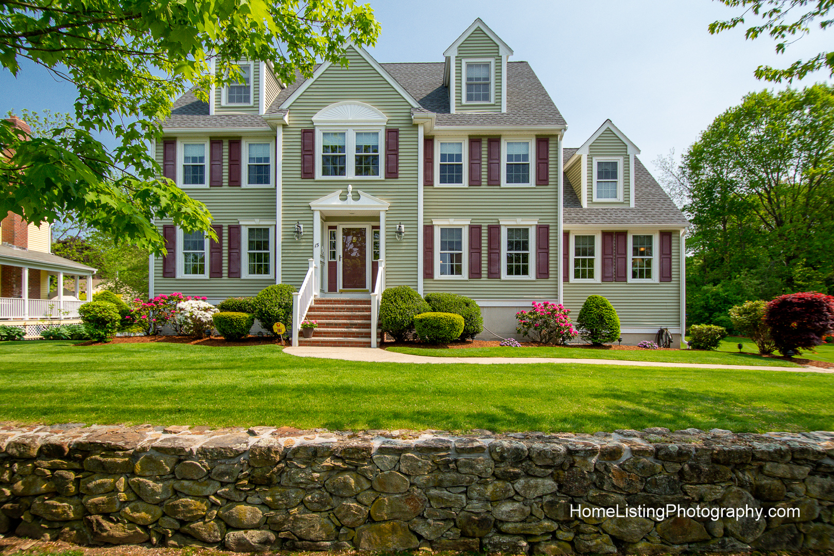 Thomas Adach - Woburn MA professional real estate photographer - 508-655-2225 Home Listing Photography