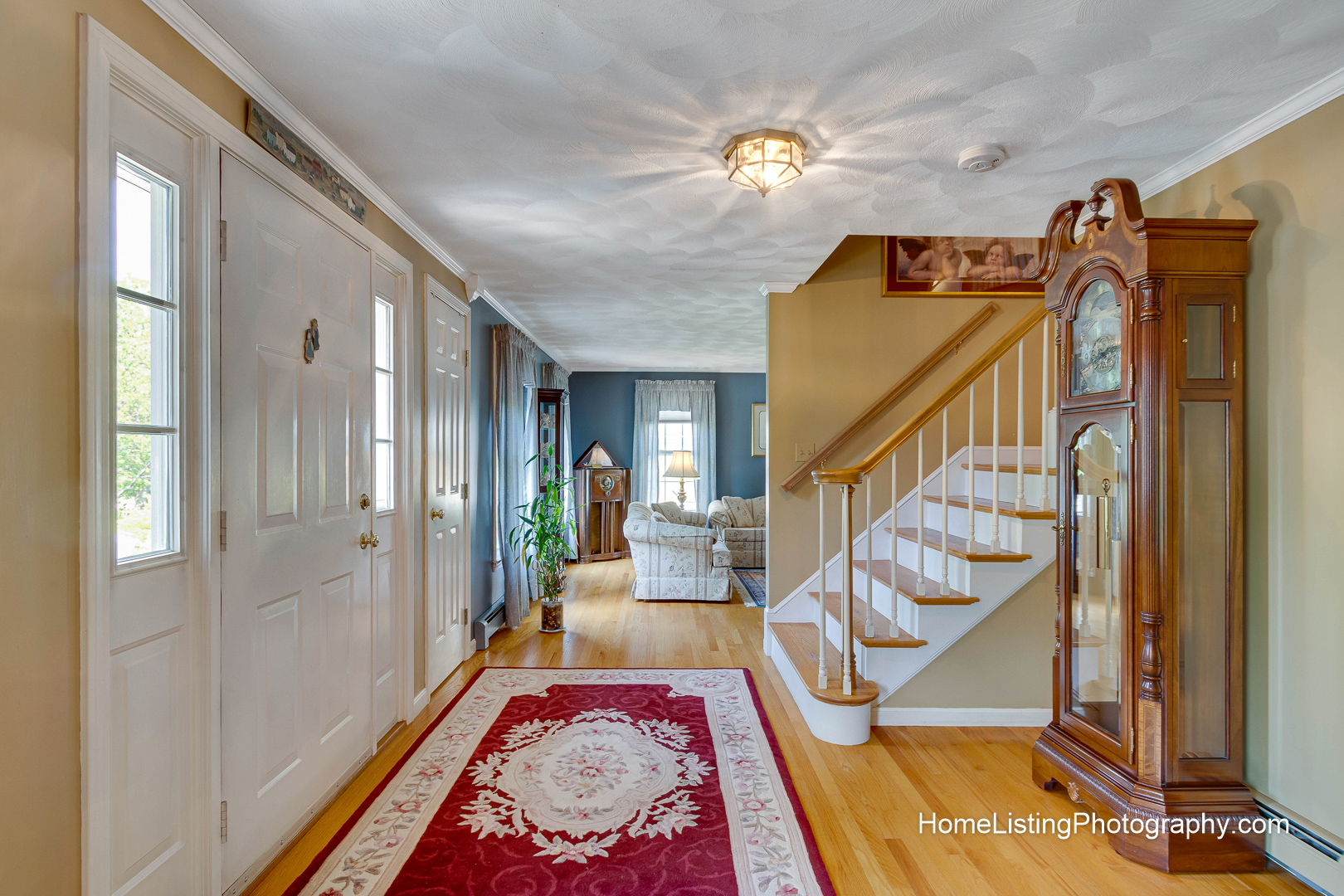 Thomas Adach - Woburn MA professional real estate photographer - 508-655-2225 Home Listing Photography