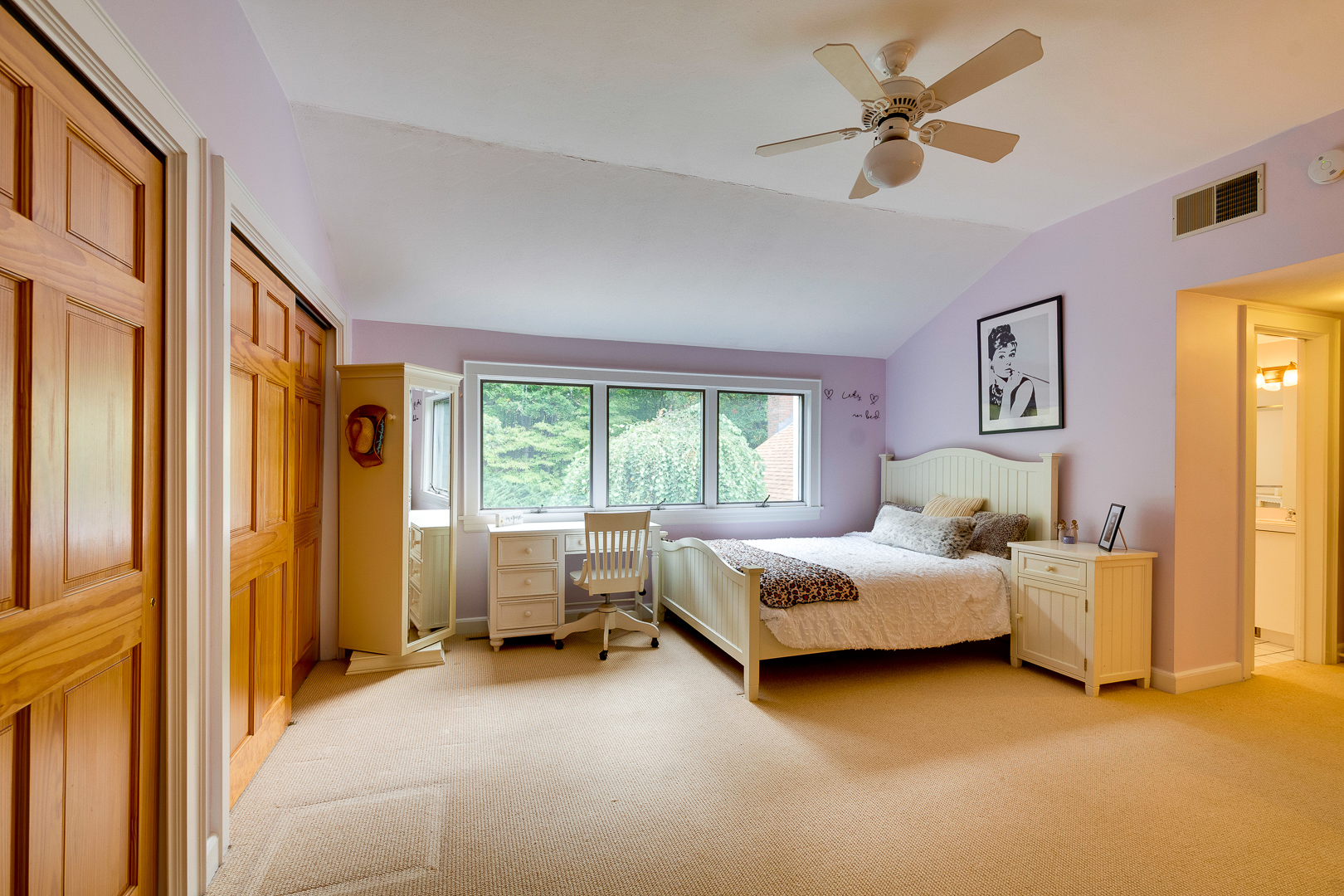 Thomas Adach - Wellesley MA professional real estate photographer - 508-655-2225