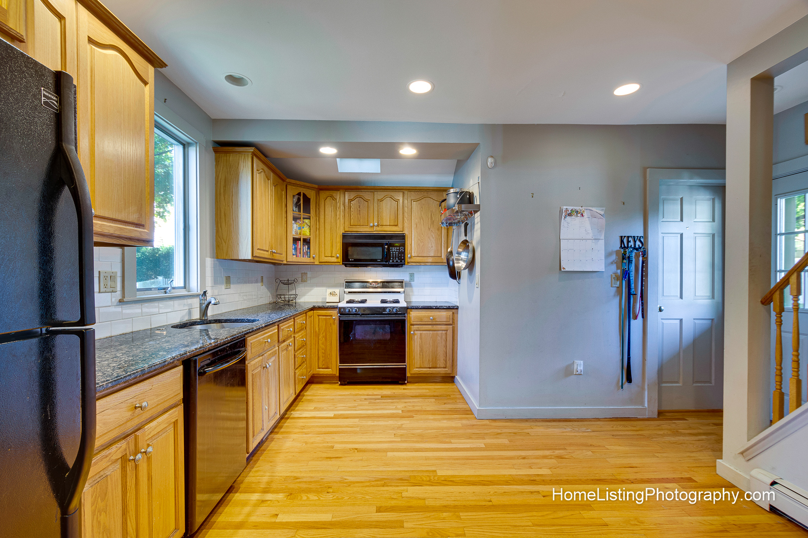 Thomas Adach - Woburn, MA professional real estate photographer - 508-655-2225 Home Listing Photography