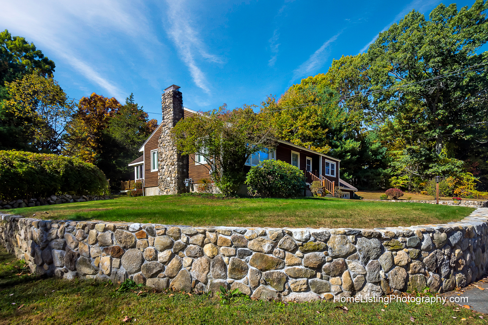 Thomas Adach - Bedford MA professional real estate photographer - 508-655-2225 Home Listing Photography